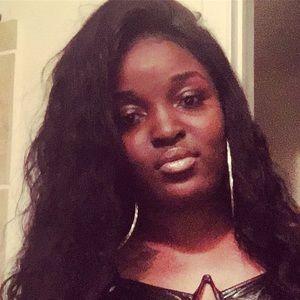 Meet your Posher, Dyanne